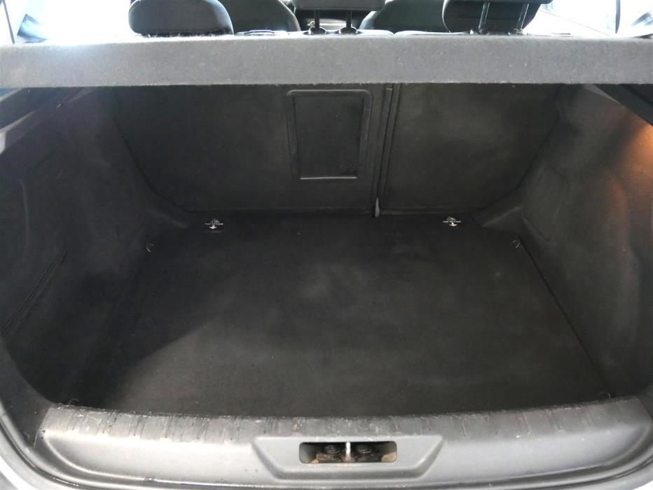 PEUGEOT 308 2016