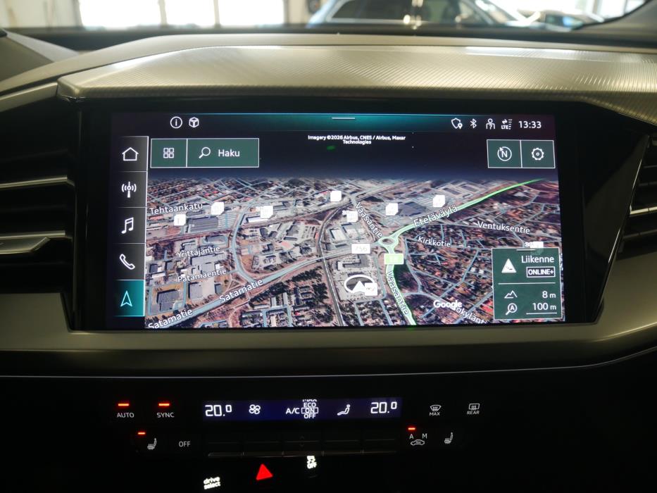 AUDI Q4 e-tron 2024