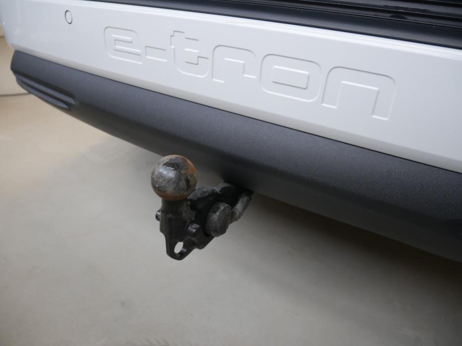 AUDI Q4 e-tron 2024