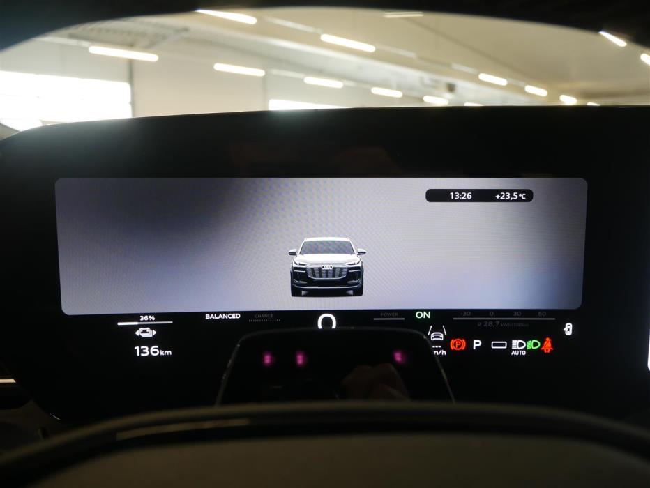 Audi Q6 e-tron 2026