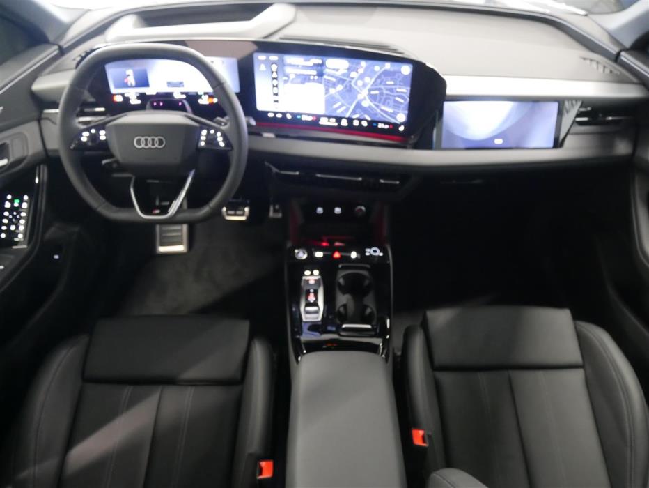 Audi Q6 e-tron 2026