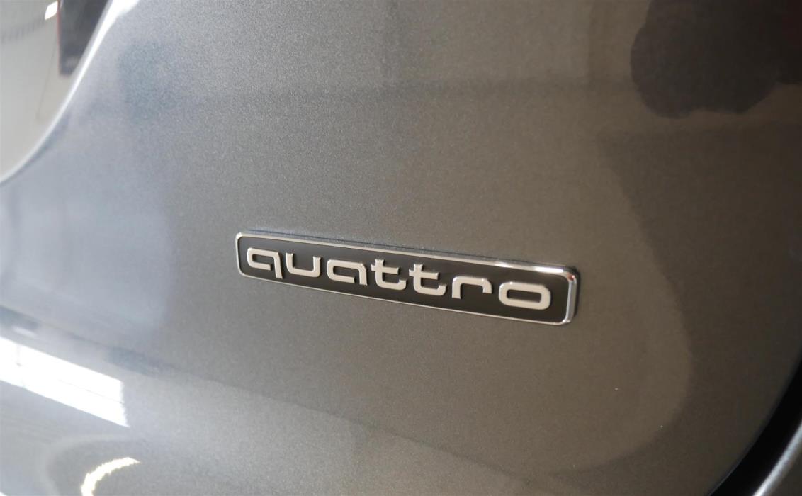 Audi Q6 e-tron 2026