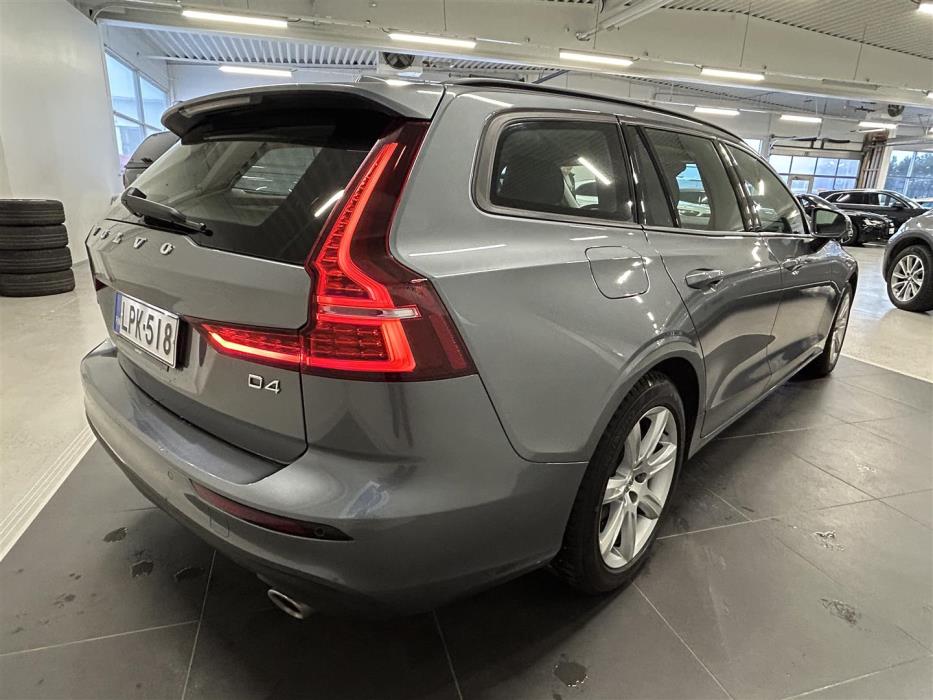 VOLVO V60 2019
