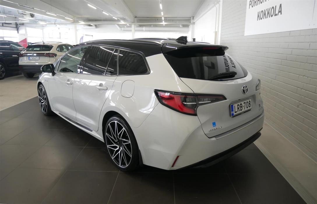 TOYOTA Corolla 2021