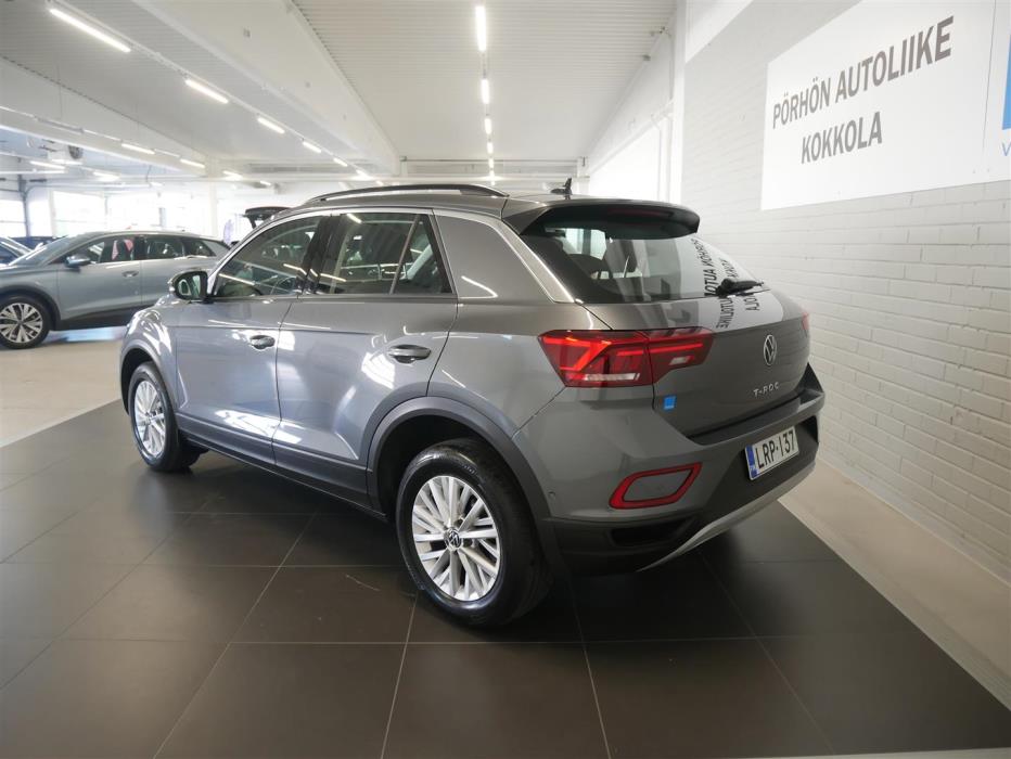 VOLKSWAGEN T-Roc 2023