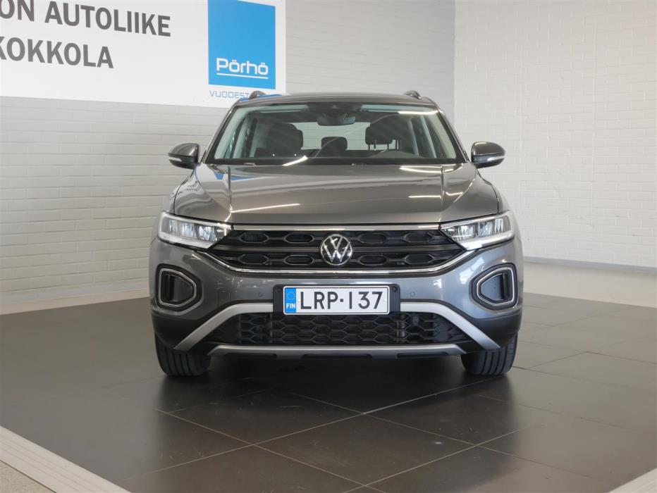 VOLKSWAGEN T-Roc 2023
