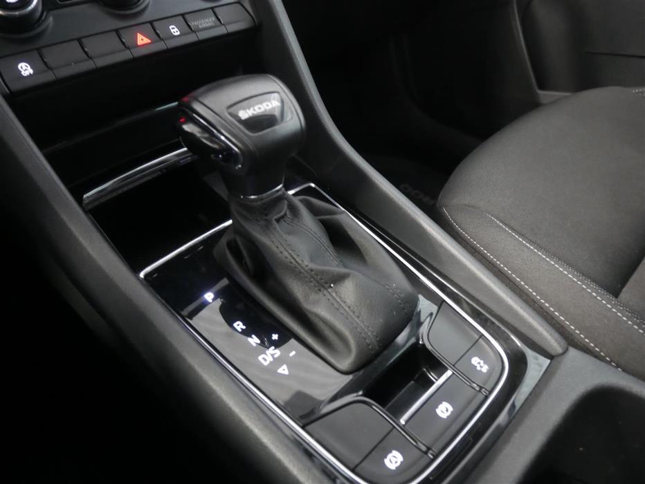 SKODA Karoq 2023