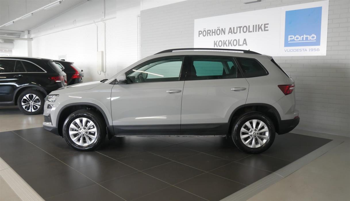 SKODA Karoq 2023