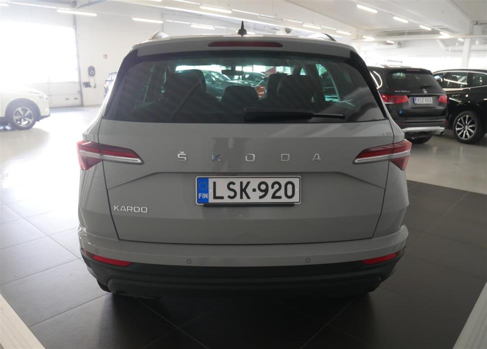SKODA Karoq 2023
