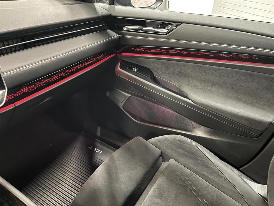 VOLKSWAGEN ID.7 2024