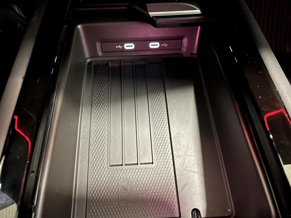 VOLKSWAGEN ID.7 2024