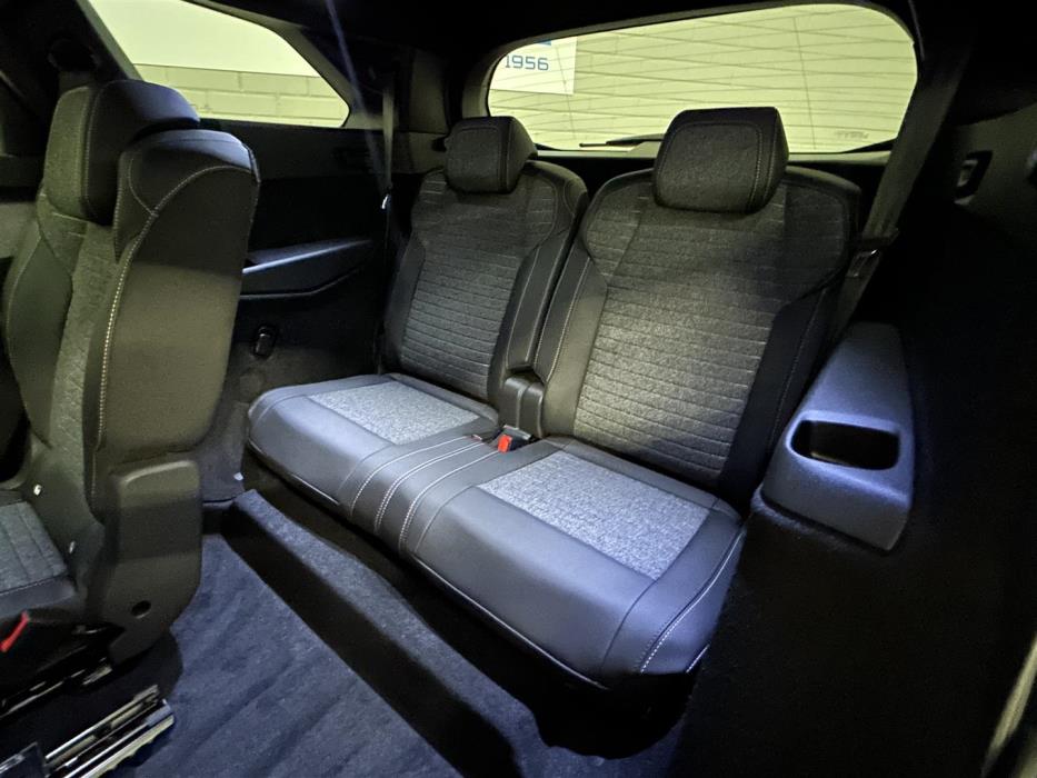 Peugeot 5008 2025