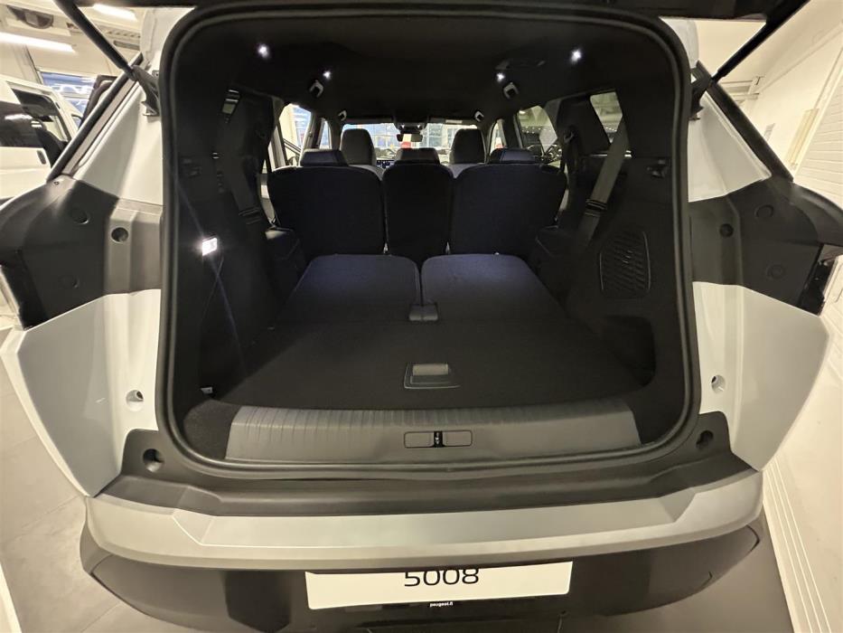 Peugeot 5008 2025