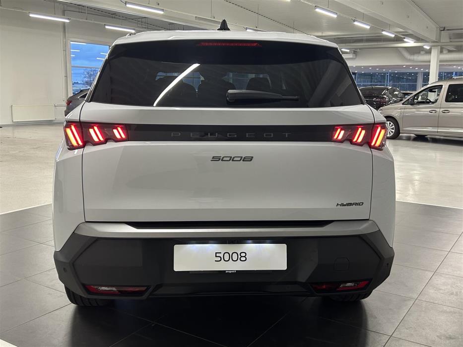 Peugeot 5008 2025