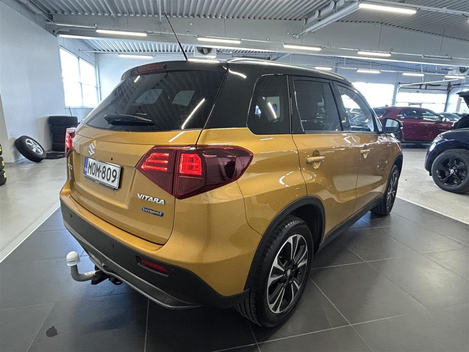 SUZUKI Vitara 2023