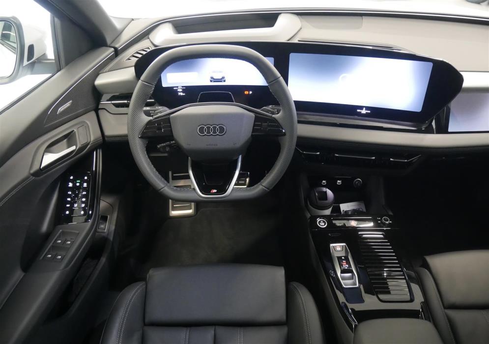 Audi Q6 e-tron 2026