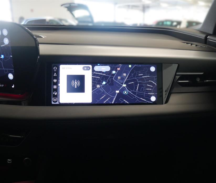 Audi Q6 e-tron 2026