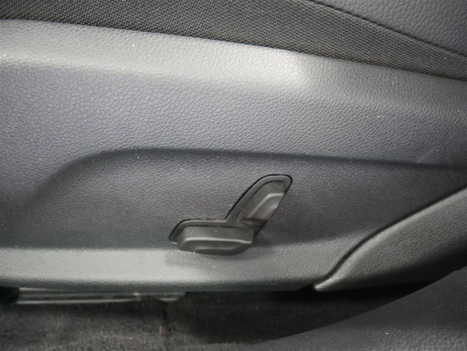 Mercedes-Benz C 2020
