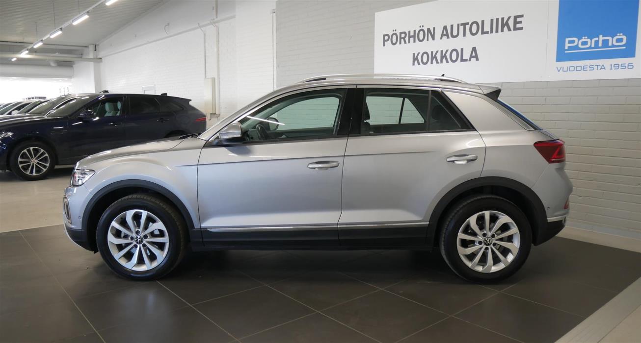 VOLKSWAGEN T-Roc 2023