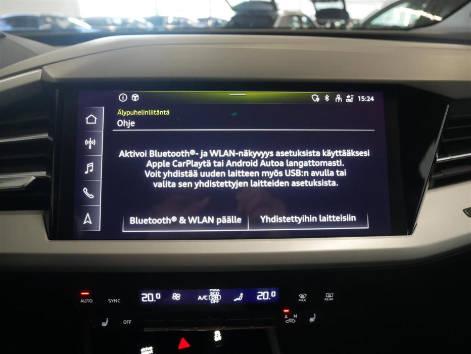 AUDI Q4 e-tron 2024