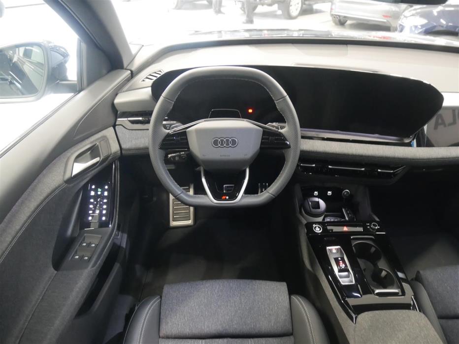 Audi Q6 e-tron 2026