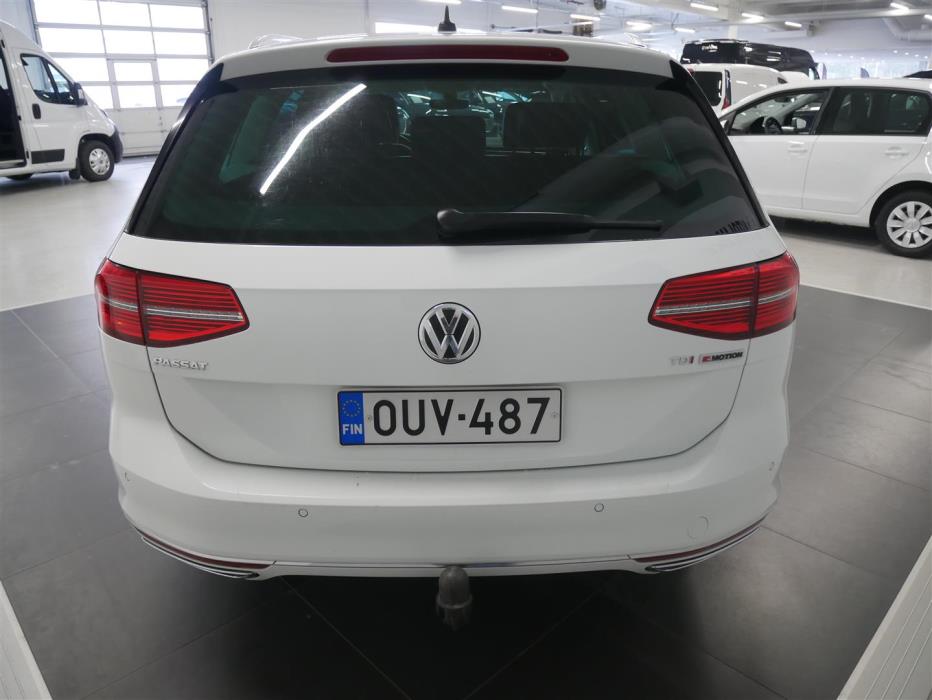 VOLKSWAGEN Passat 2015