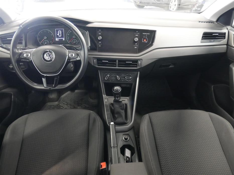 VOLKSWAGEN Polo 2018