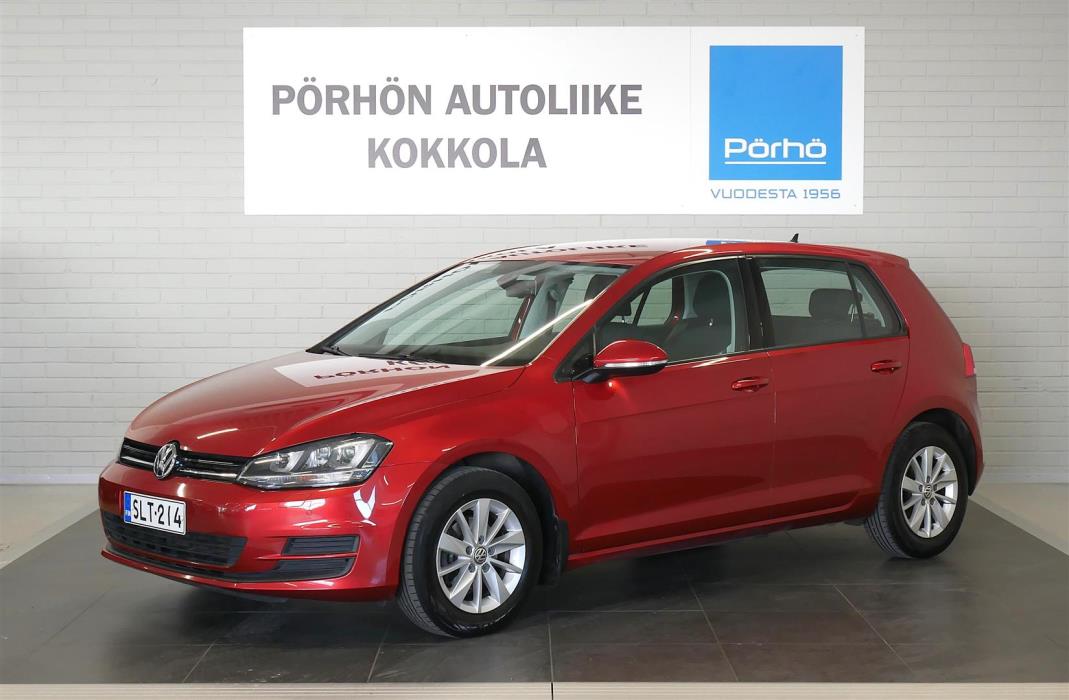 VOLKSWAGEN Golf 2015