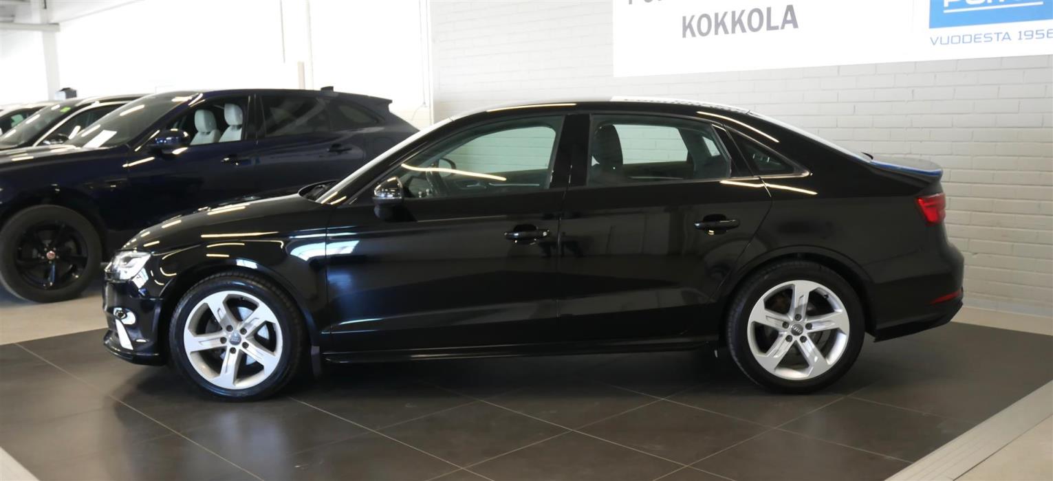 AUDI A3 2019