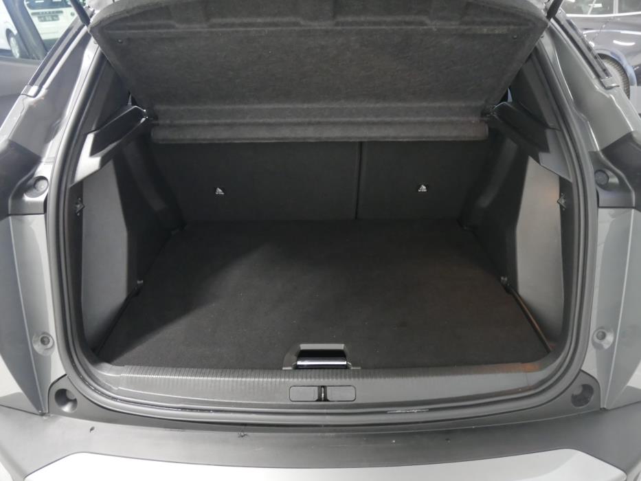 PEUGEOT 2008 2023
