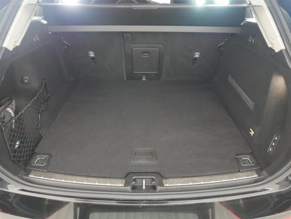 VOLVO XC60 2019