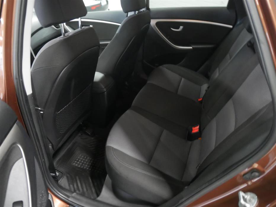 HYUNDAI i30 Wagon 2014