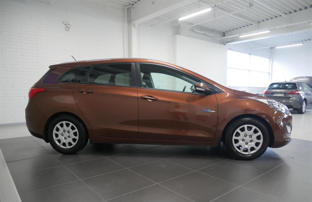 HYUNDAI i30 Wagon 2014