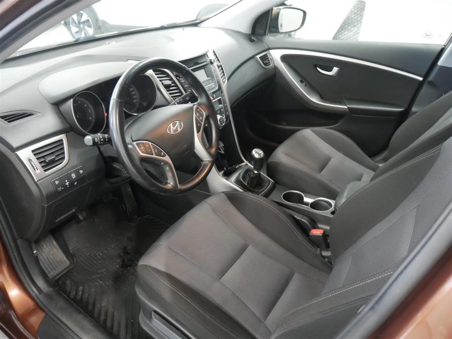 HYUNDAI i30 Wagon 2014