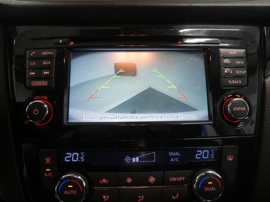 NISSAN Qashqai 2015