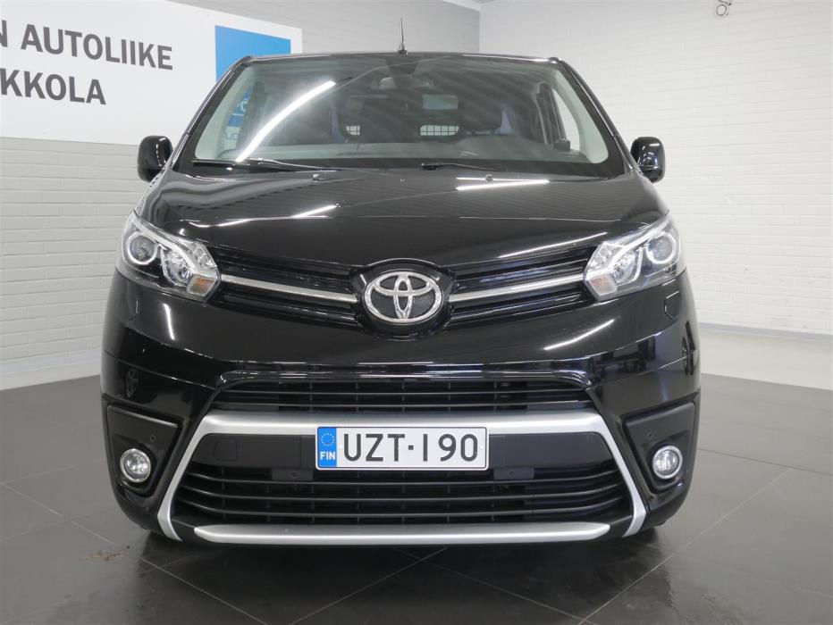 TOYOTA Proace 2017