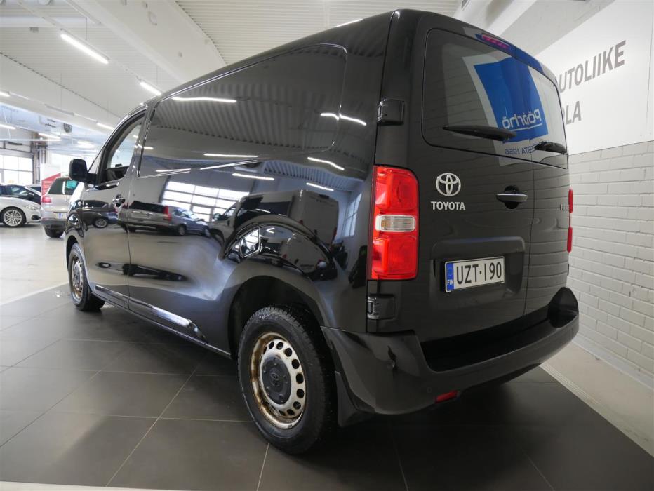 TOYOTA Proace 2017