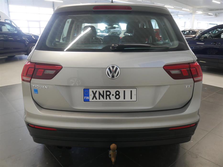 VOLKSWAGEN Tiguan 2016
