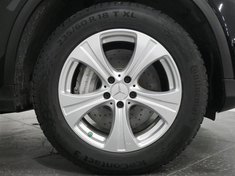 MERCEDES-BENZ GLC 2021