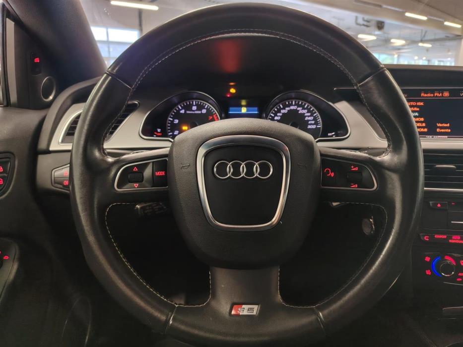 AUDI S5 2010