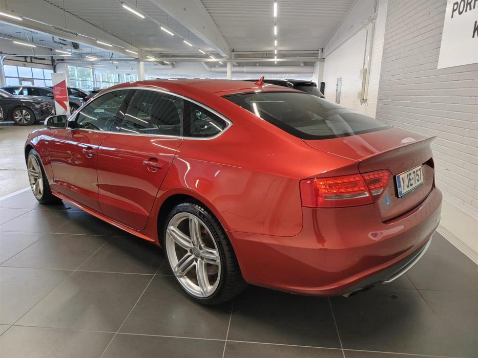 AUDI S5 2010