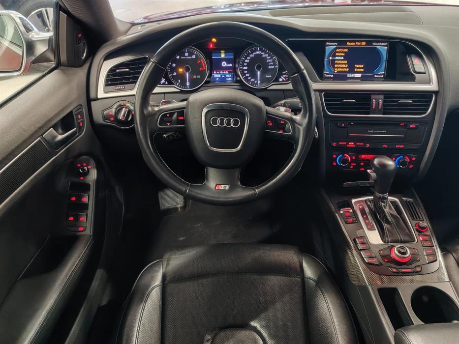 AUDI S5 2010
