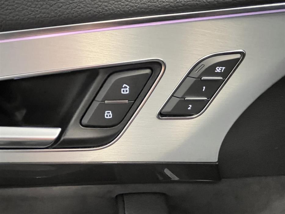 AUDI Q7 2018