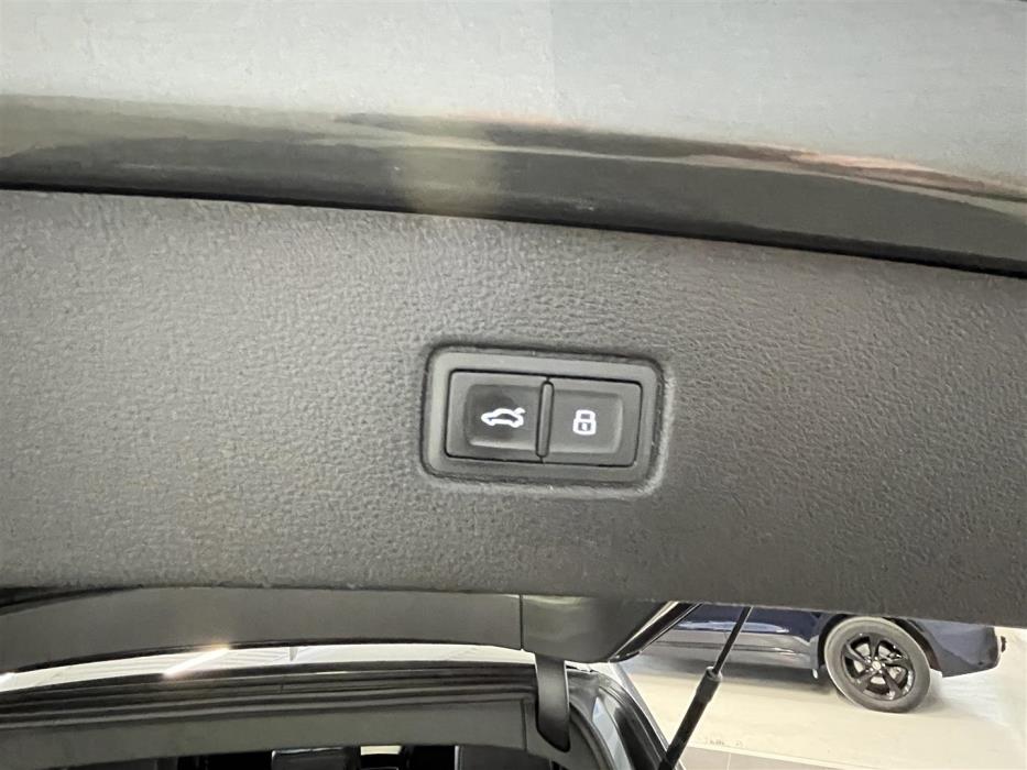 AUDI Q7 2018