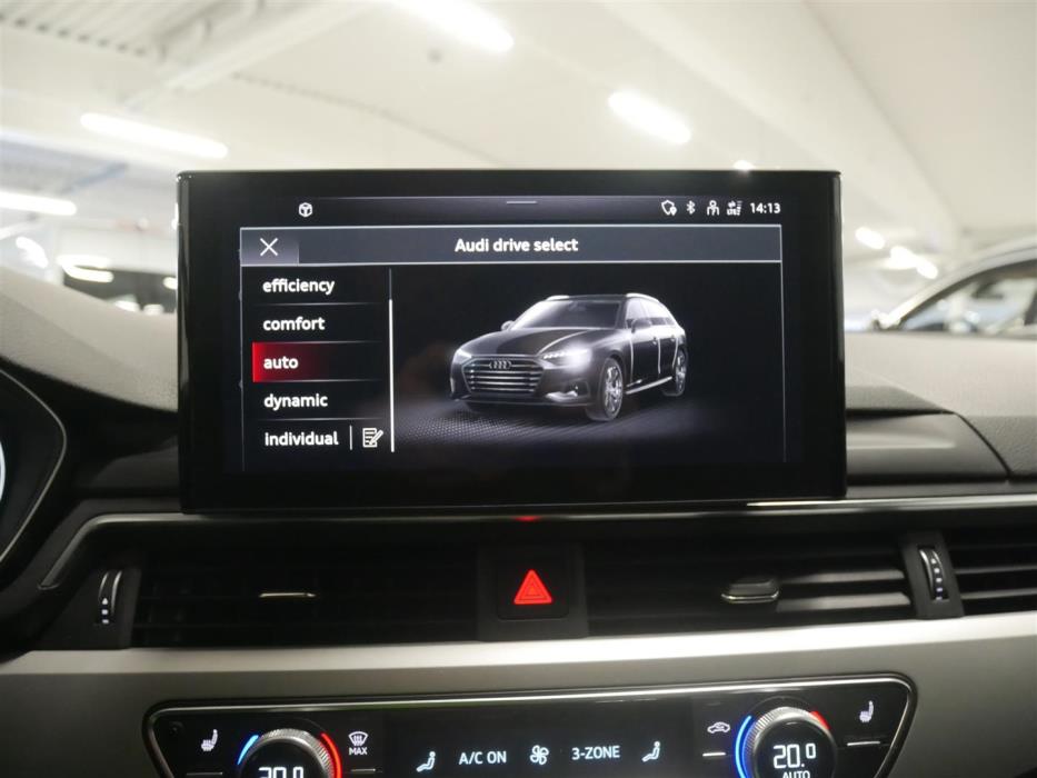 AUDI A4 allroad quattro 2023