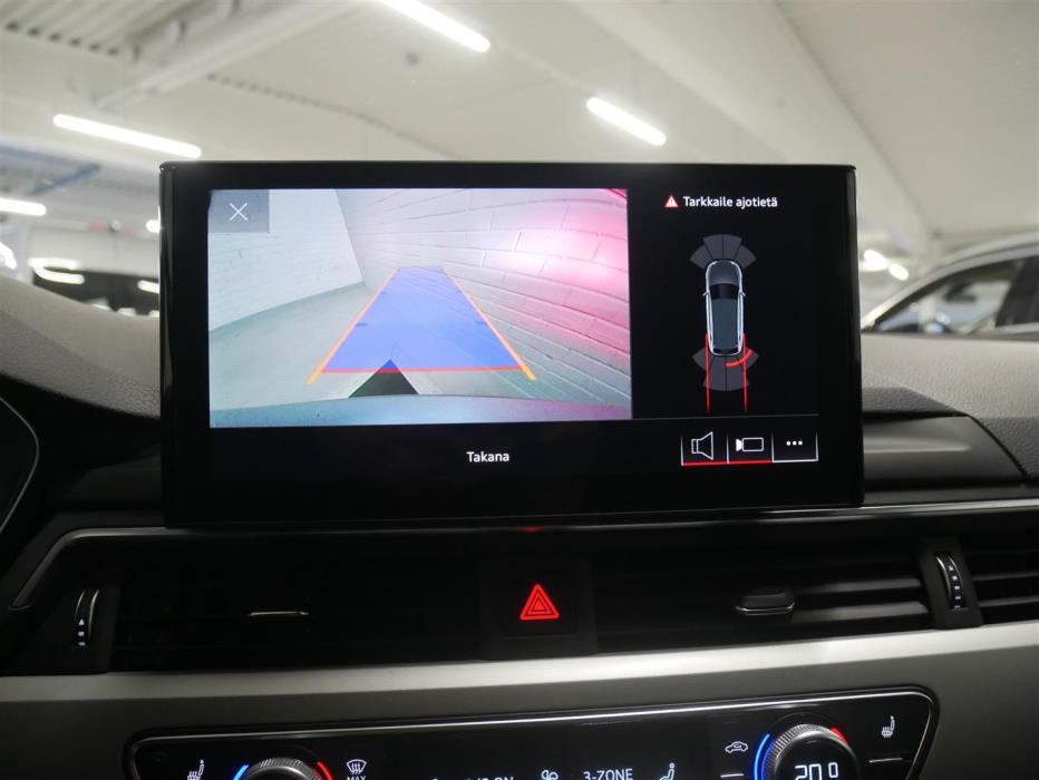 AUDI A4 allroad quattro 2023