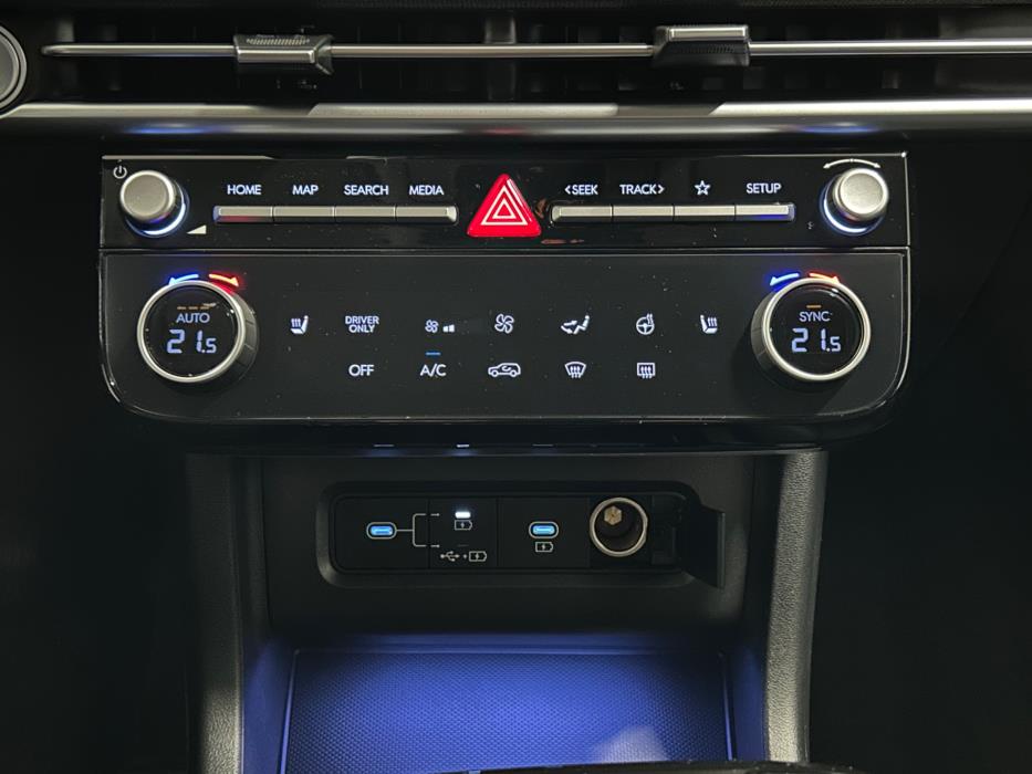 Hyundai TUCSON Hybrid 2026