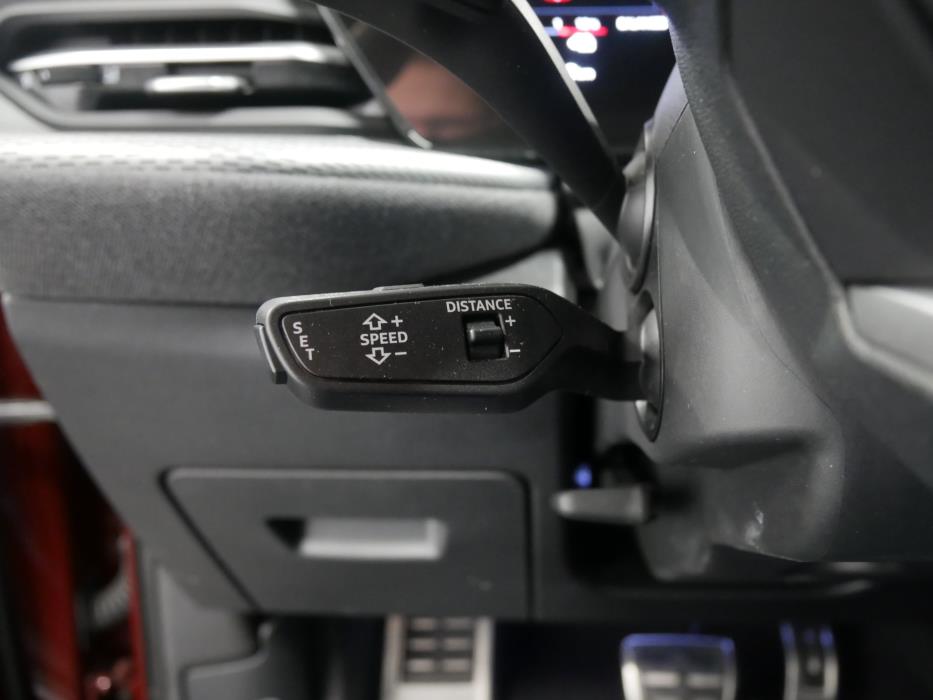AUDI Q5 2025