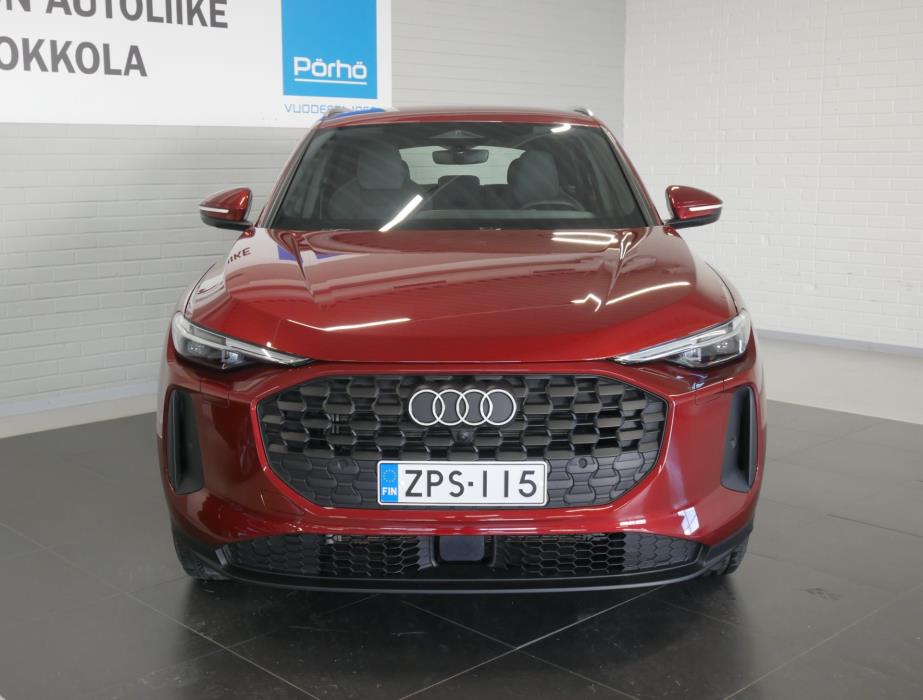 AUDI Q5 2025