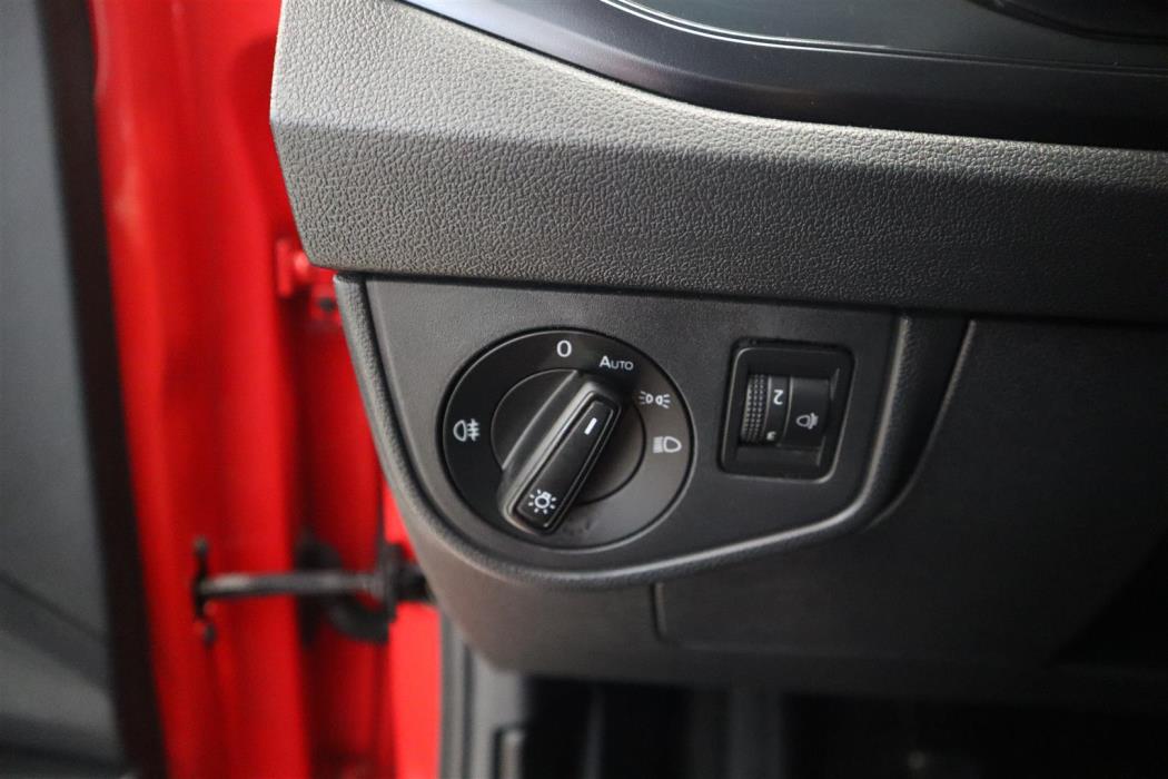 VOLKSWAGEN Polo 2019